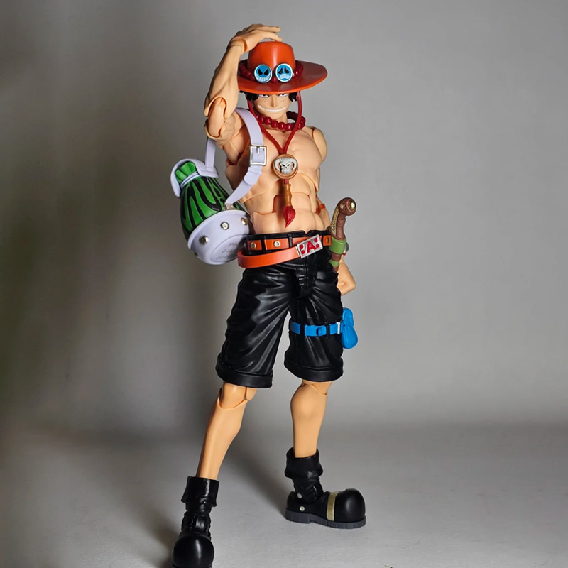18 سنتيمتر Portgas D Ace أنيمي - مراجعة Good Smile Company Figma وسعره
