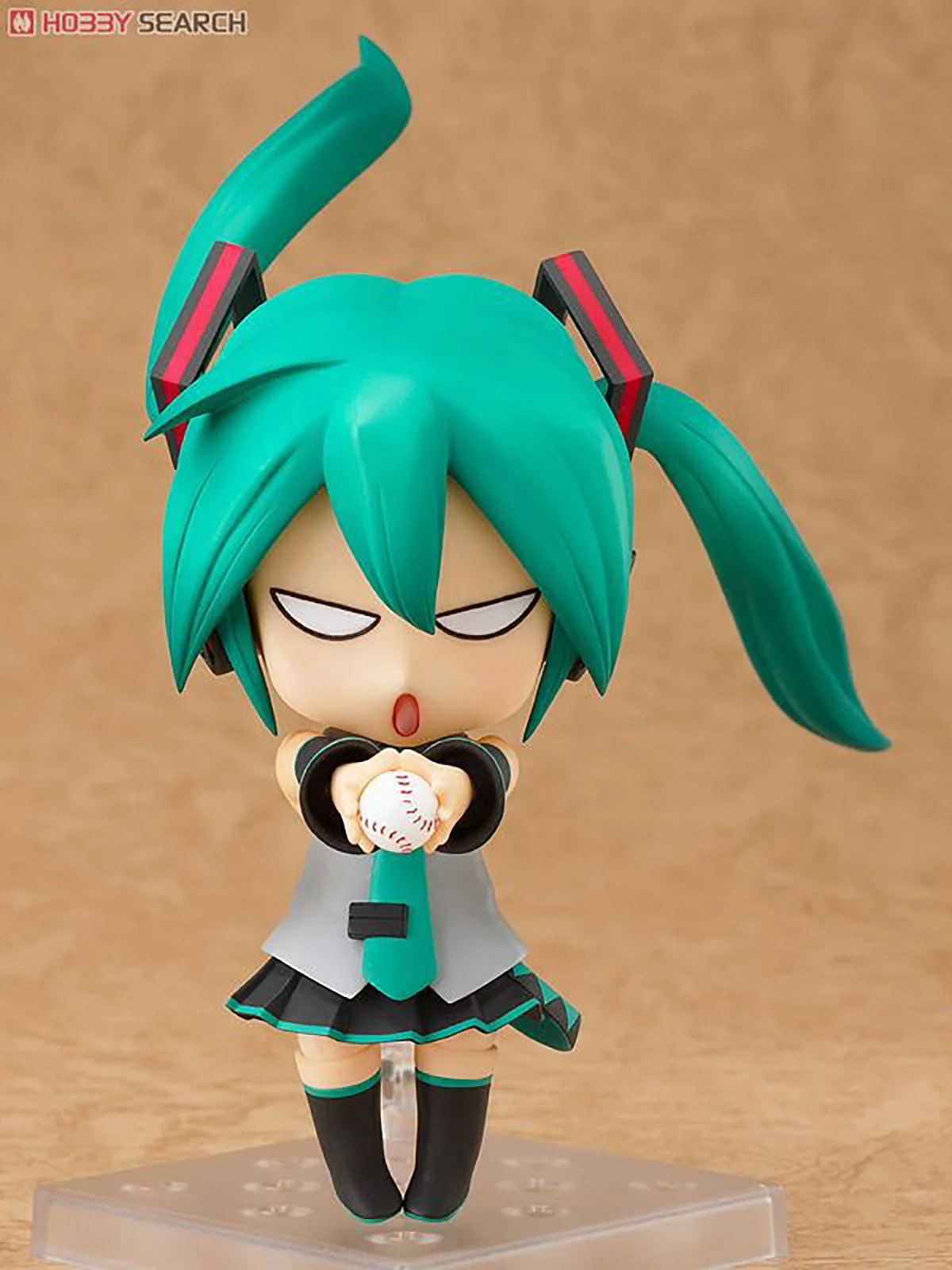 دمى/مجسمات أكشن أصلية من شركة  - مراجعة Good Smile Company Nendoroid وسعره