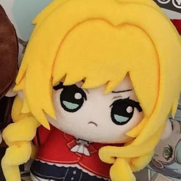 دمية قطيفة أنمي بطول 10 سم من  - مراجعة Prop De Cosplay وسعره